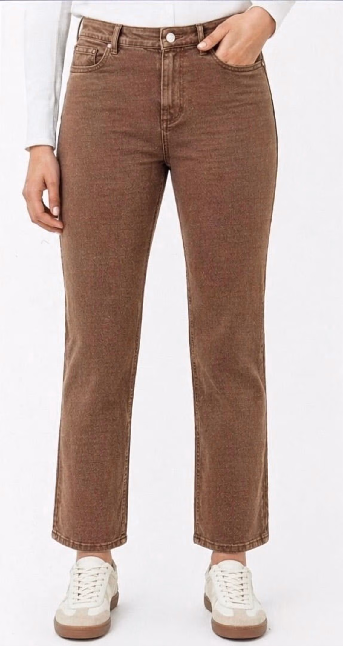 Well Worn Women's Straight Leg Pant Camel